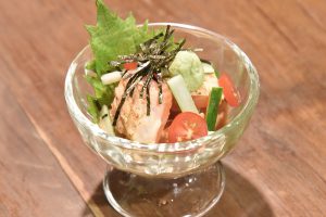 炙りサーモン胡麻醤油